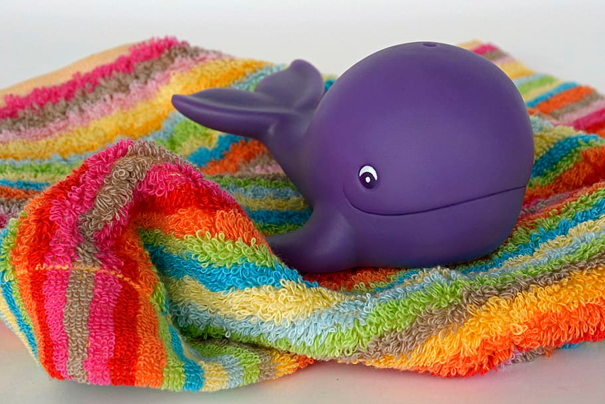 juguete para bañera de bebe ballena